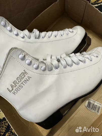 Коньки фигурные 39 размер