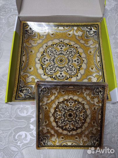 Набор тарелок