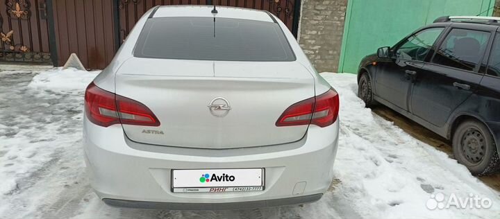 Opel Astra 1.6 МТ, 2012, 154 740 км