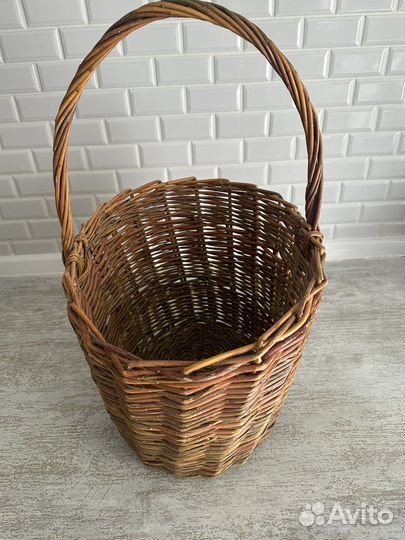 Корзины плетеные разные