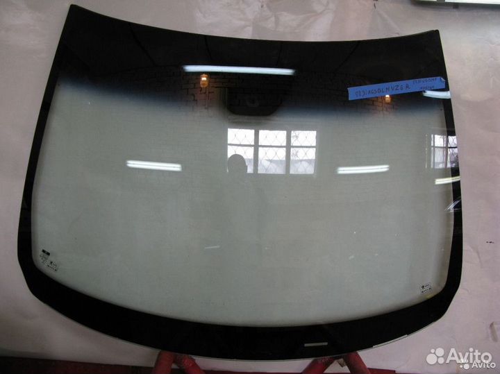 Заднее стекло на Mazda CX-7