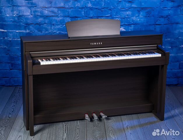 Цифровое пианино Yamaha + Аксессуары