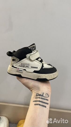 Кроссовки утепленные 23 размер