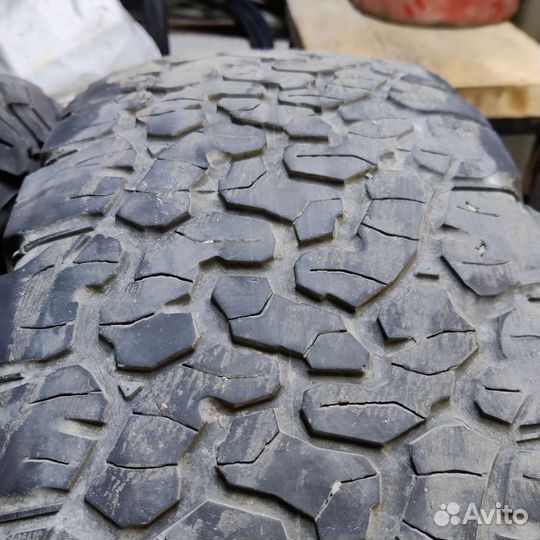 Bfgoodrich All-Terrain T/A KO2 265/70 R17