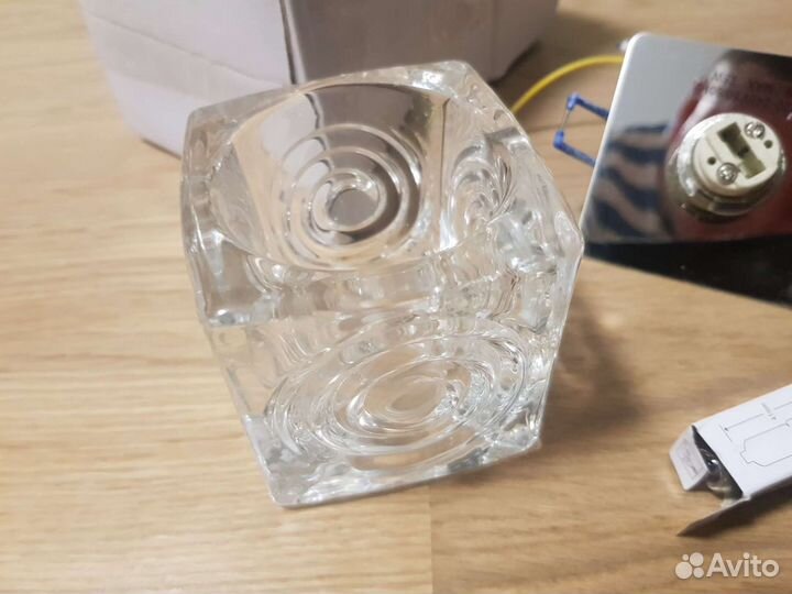 Продаются точечные потолочные светильники 10 шт