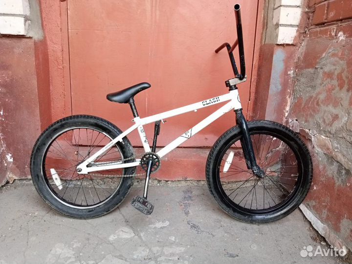 Трюковой велосипед bmx