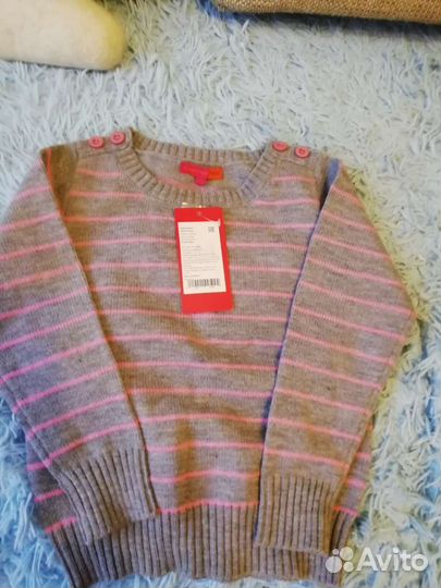 Джемпер новый для девочки 110