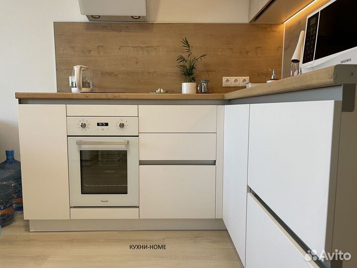 Кухонный гарнитур. Цена за всю кухнюCN:045201