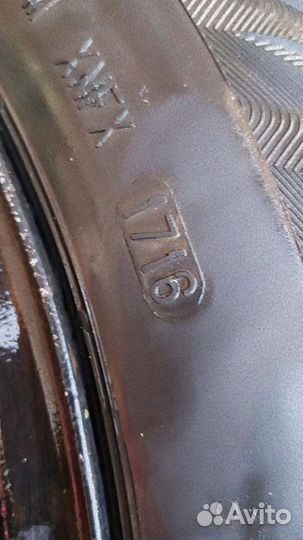 Matador MP 30 Sibir Ice 2 215/60 R16