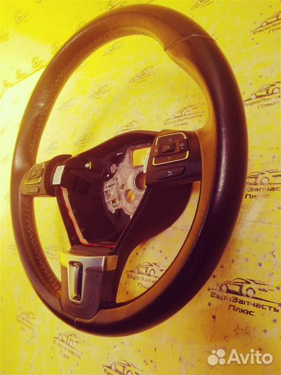 Руль кожаный Volkswagen Golf 6