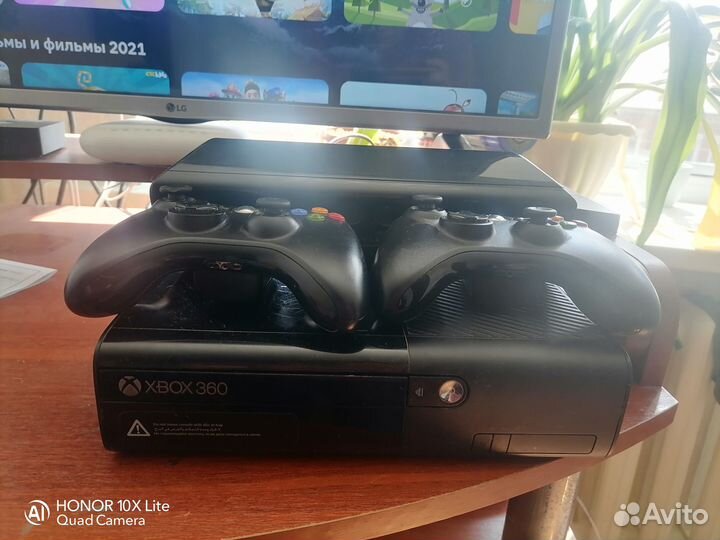 Продам приставку