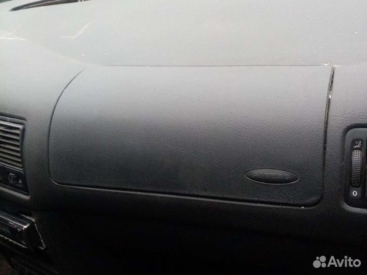 Airbag пассажира на volkswagen golf 4, bora