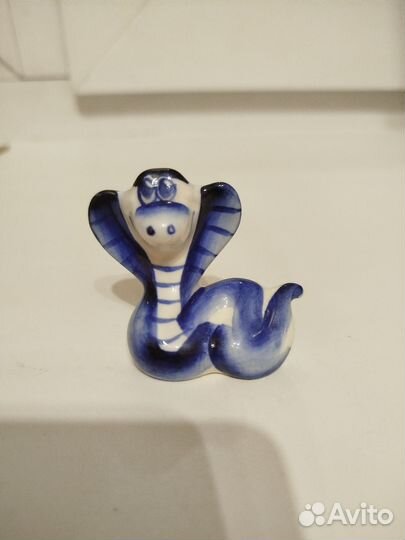 Статуэтка Гжель Змея (фигурка 