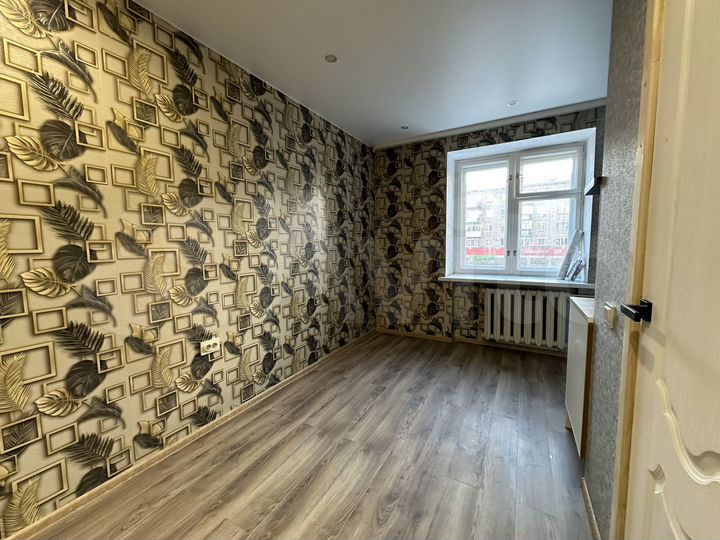 Комната 13,5 м² в 1-к., 2/9 эт.