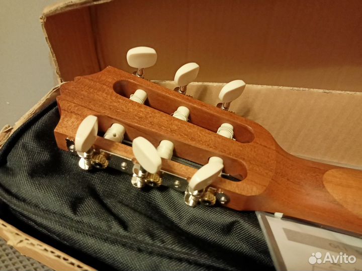 Yamaha gl1 - Классическая Гитара Гиталеле торг