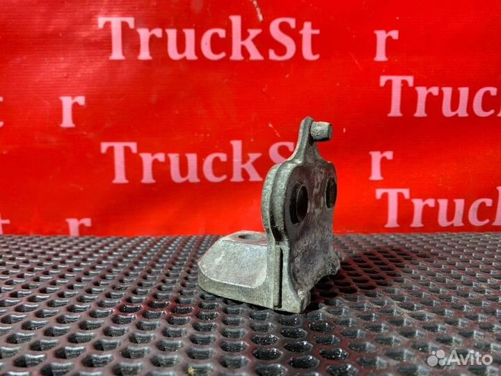 Кронштейн площадки пневмоподушки Volvo FH