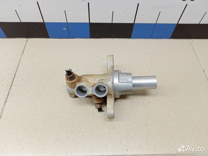 Цилиндр тормозной главный Qashqai (J10) 2006-2014