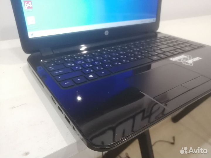 Производительный ноутбук HP с двумя видеокартами