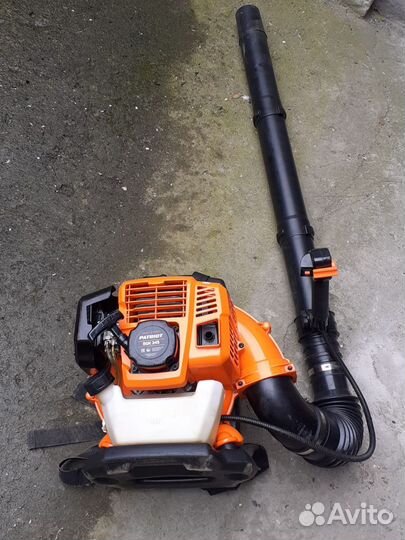 Бензиновая воздуходувка ранцевая