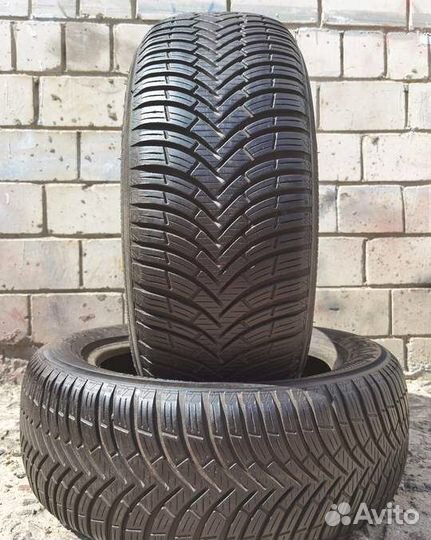 Kleber Quadraxer 2 215/55 R17 98W