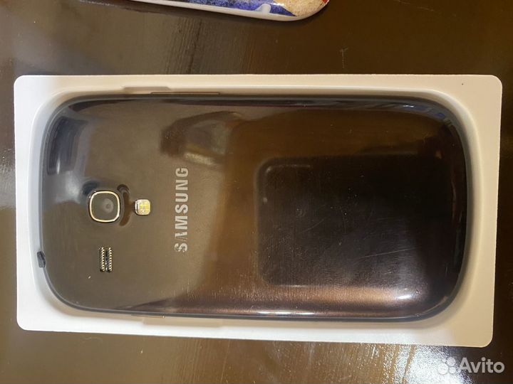 Смартфон Samsung Galaxy s3 mini