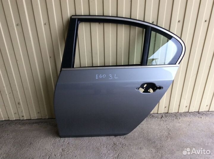 Дверь задняя левая на BMW E60 03-10 г в