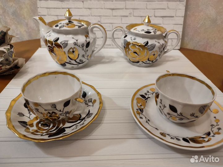 Чайный сервиз Золотая роза