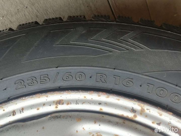 Nokian Tyres Hakkapeliitta 4 235/60 R16 100