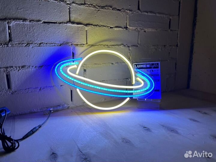 Неоновая вывеска в подарок