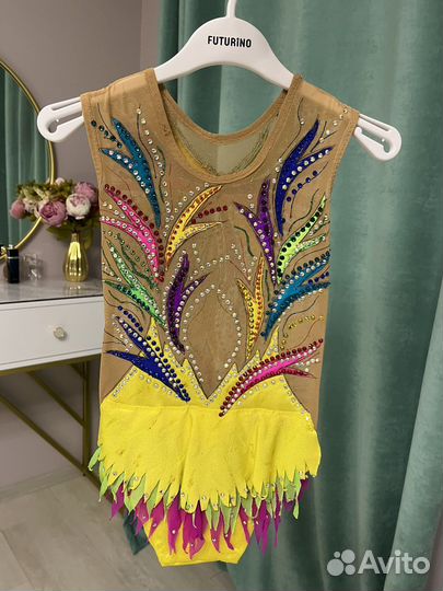 Купальник для художественной гимнастики