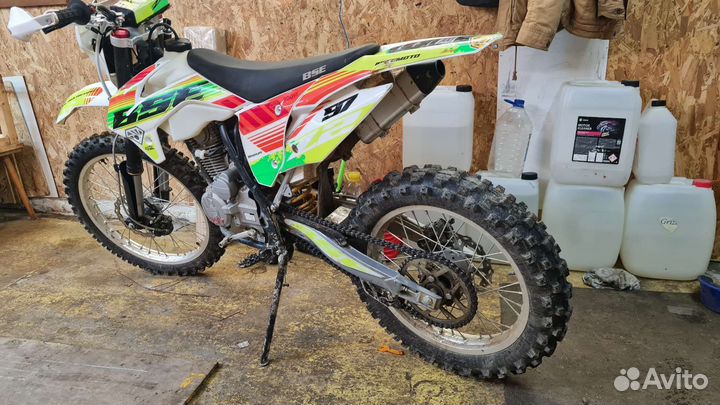 Кроссовый мотоцикл BSE Z2 21/18