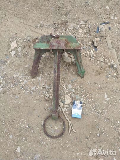 Якорь для лодки