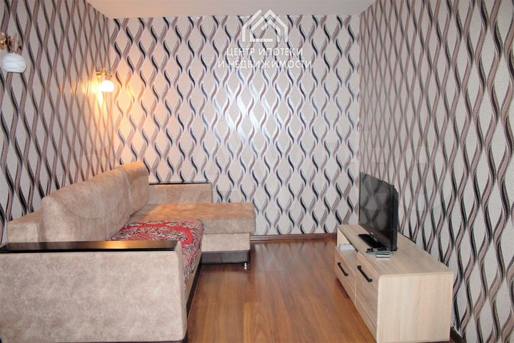 2-к. квартира, 53,6 м², 3/3 эт.