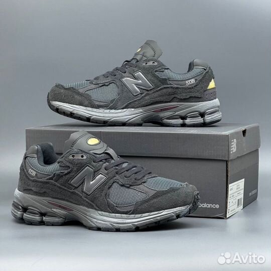 Кроссовки New Balance 2002R