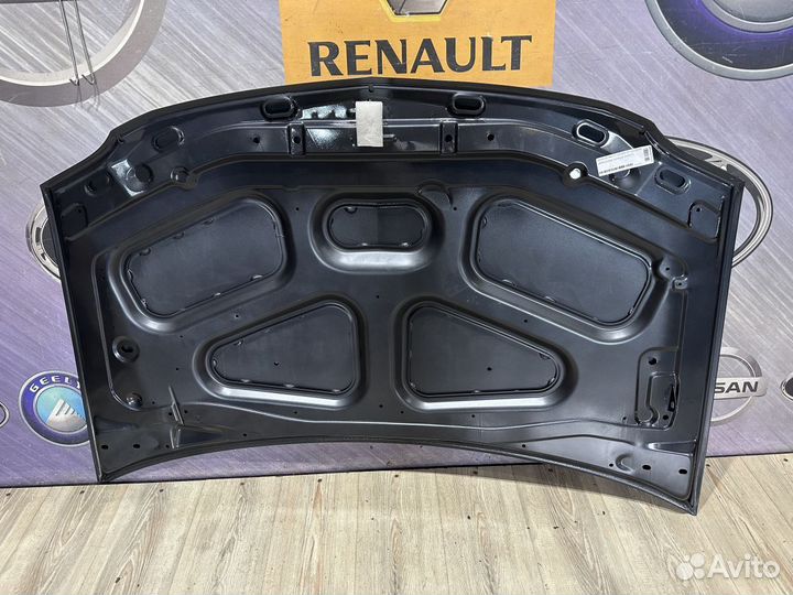 Капот Renault logan
