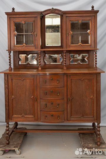 Буфет с витриной антиквариат
