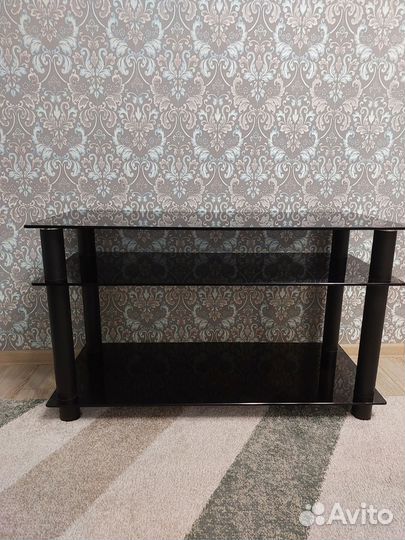 Тумбочка стеклянная