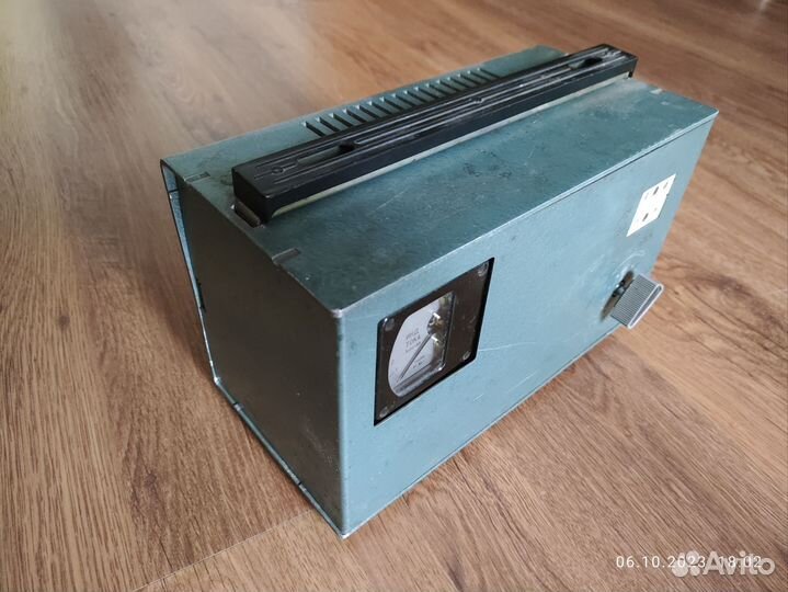 Автомобильное зарядное устройство зу-2