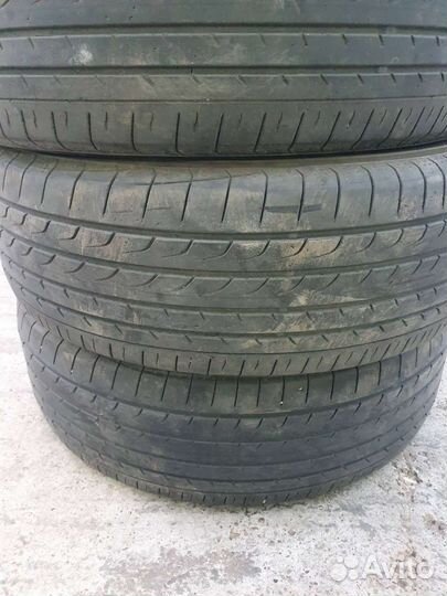 Yokohama BluEarth RV-02 225/65 R17 106V