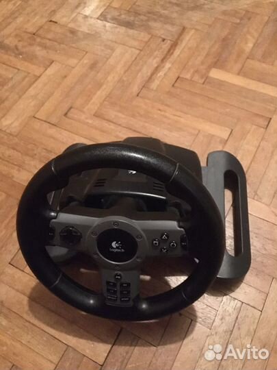 Игровой руль Logitech Driving Force Wireless