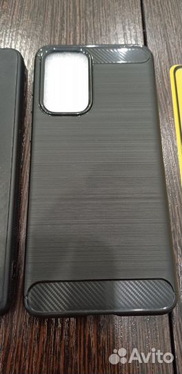 Чехлы и защитное стекло на Самсунг А33