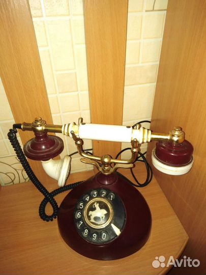 Раритетный телефон