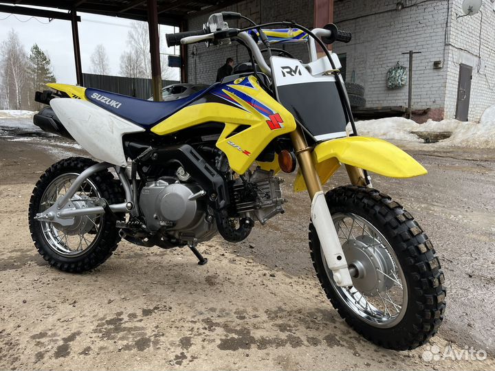 Мотоцикл suzuki dr-z 70