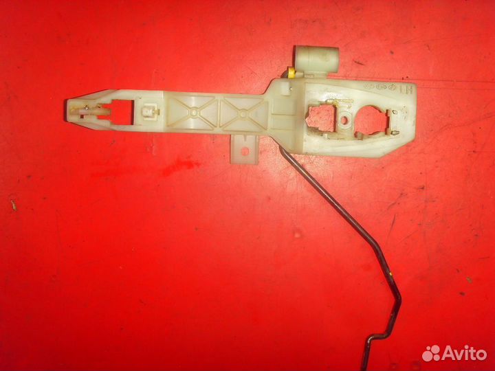 Кронштейн ручки двери 826554X010 Kia RIO 3 (UB,QB)