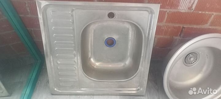 Кухонная мойка из нержавейки