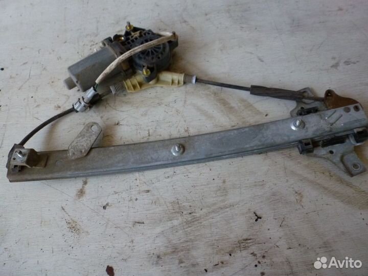 Стеклоподъемник электро задний правый Карина Е