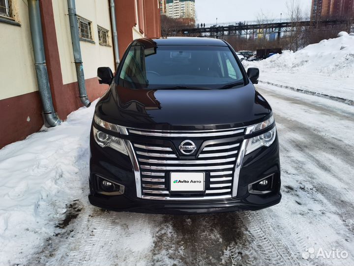 Nissan Elgrand 2.5 CVT, 2018, 91 000 км