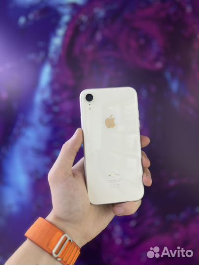iPhone Xr, 64 ГБ