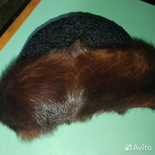 Шапка женская каракуль с норкой