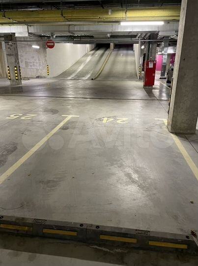 Машиноместо, 13 м²